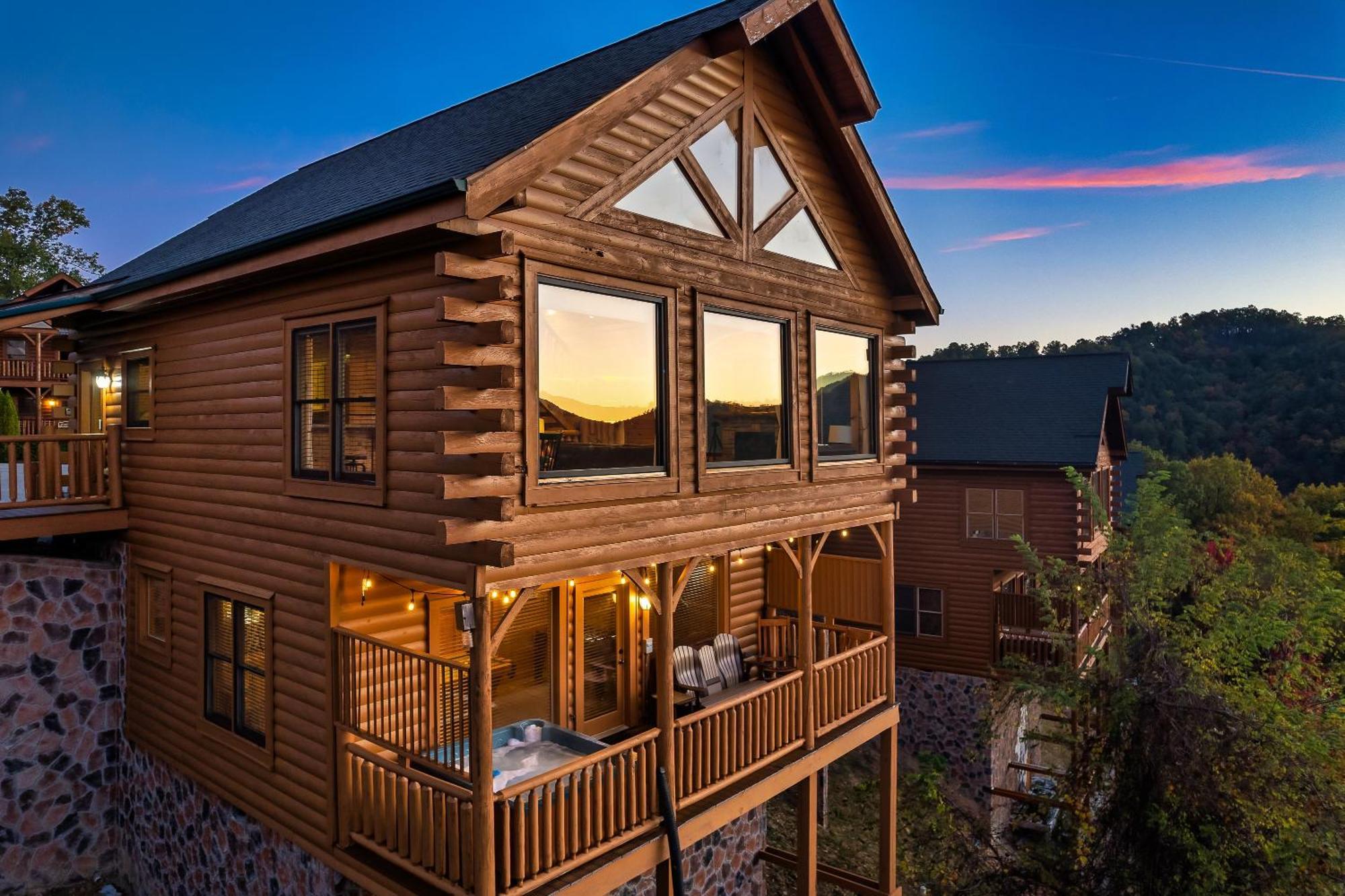 Epic Mountain Views, Hot Tub, Game Room, Sleeps 10 سيفيرفيل المظهر الخارجي الصورة
